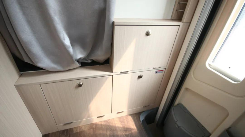 覽眾C6房車(chē) 覽眾C6房車(chē)