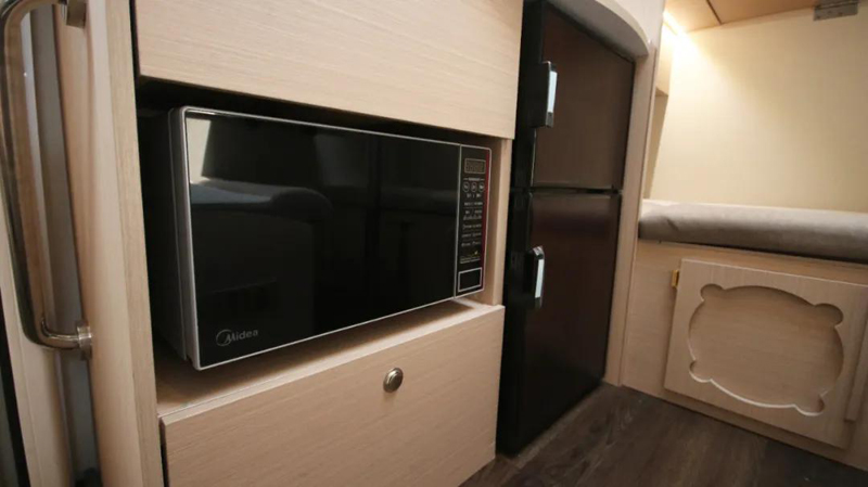 覽眾C6房車(chē) 覽眾C6房車(chē)