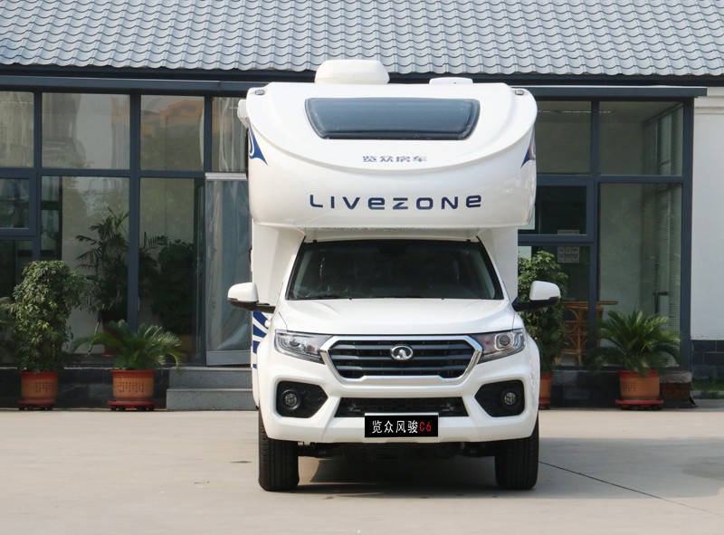 有上下鋪的房車，還是四驅，點贊