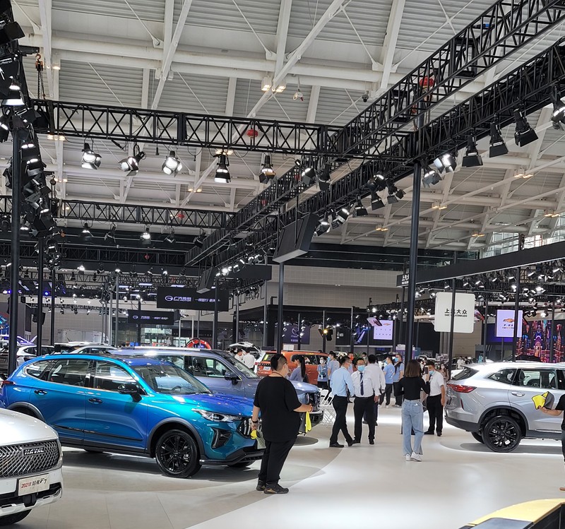 自由炮登陸天津國際汽車展覽會(huì) 自由炮登陸天津國際汽車展覽會(huì)