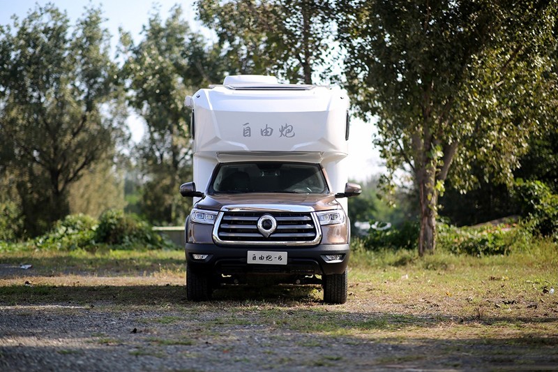 性能滿格,自由炮憑實力圈粉 性能滿格,自由炮憑實力圈粉