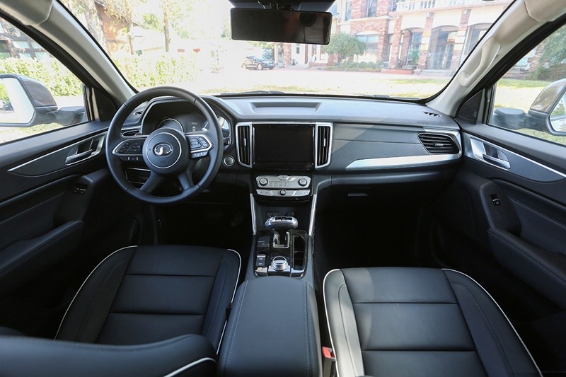 入座舒適，躺平更美，與“炮”結(jié)伴而行