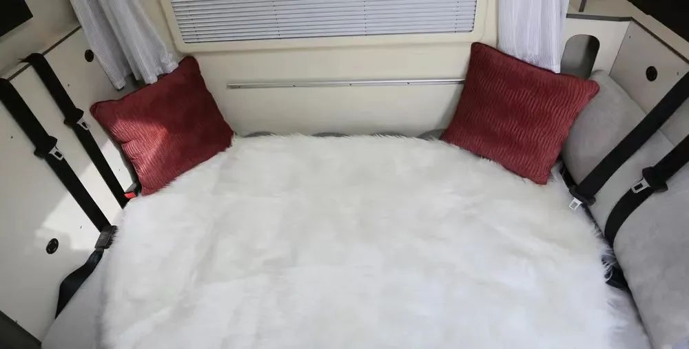 點(diǎn)擊查看,優(yōu)雅變老的秘訣 點(diǎn)擊查看,優(yōu)雅變老的秘訣