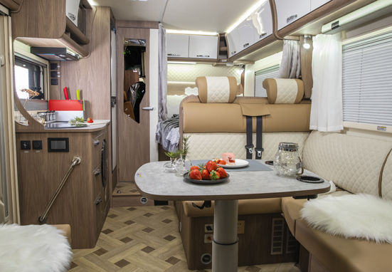 安全、舒適、大空間，好房車